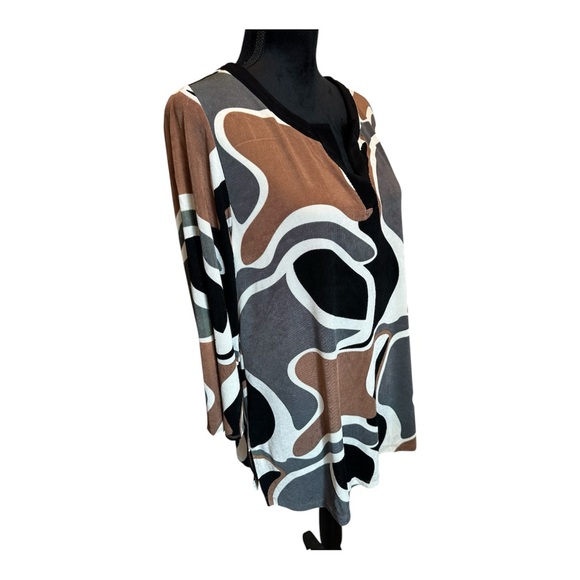 Chico’s Abstract Patterned Tunic Top Size 2/ Large - Picture 2 of 7